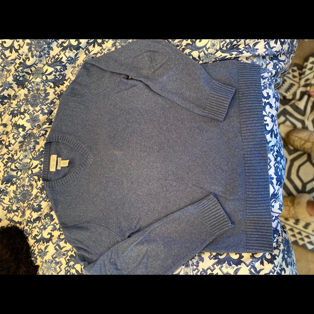 Men’s banana republic sweater medium
